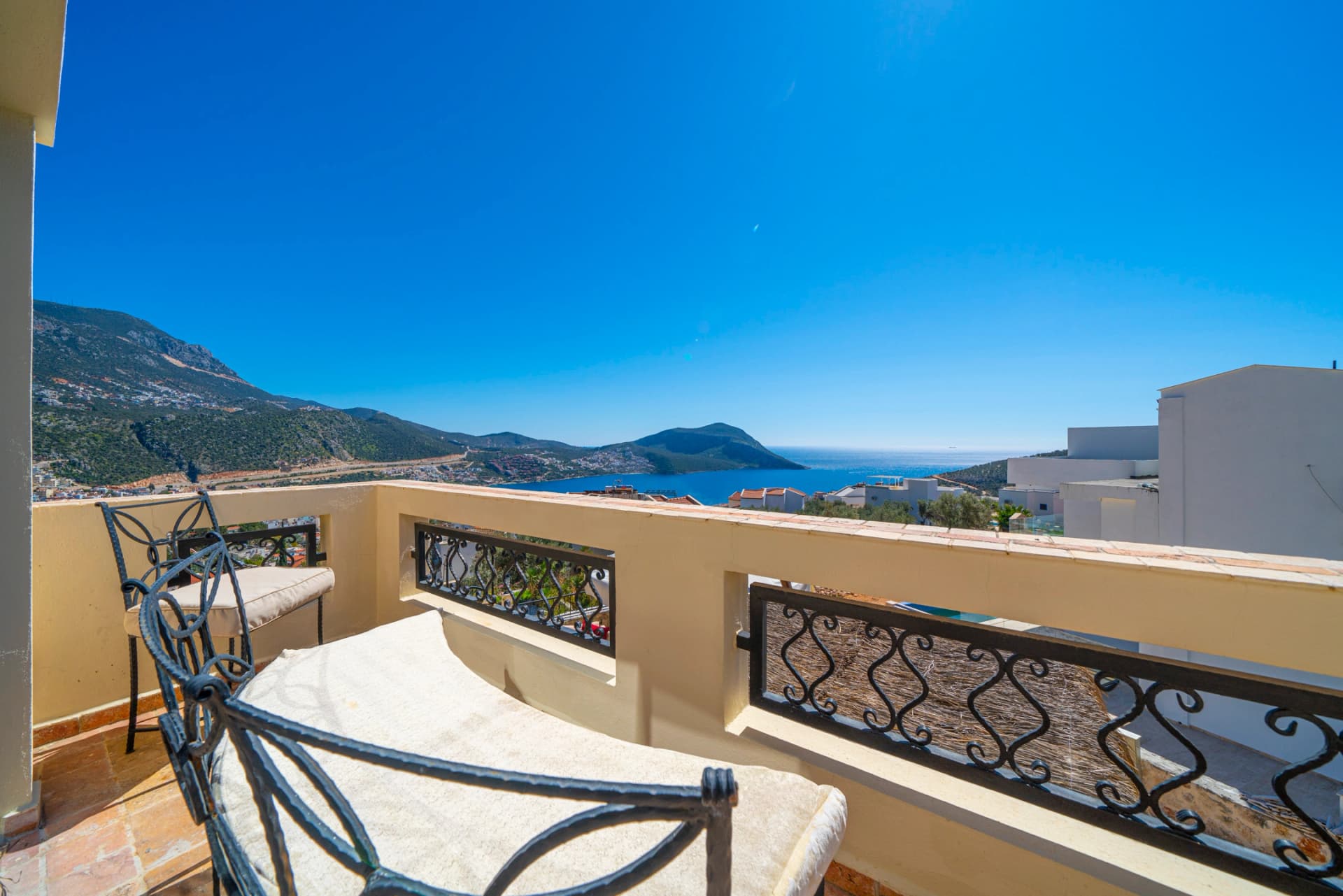 Villa Tashla Korunaklı Havuz 71