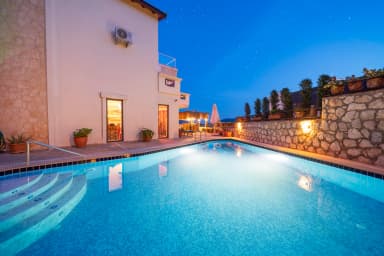 Villa Tashla Korunaklı Havuz 51