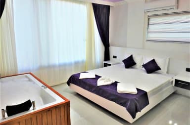 Villa Rayna Korunaklı Havuz 64