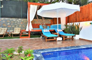 Villa Rayna Korunaklı Havuz 22