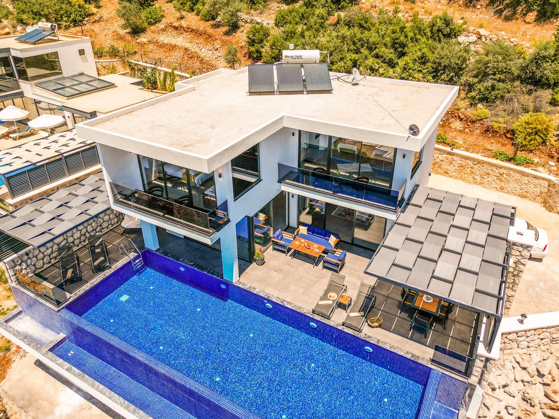 Villa Gardenya Korunaklı Havuz 95