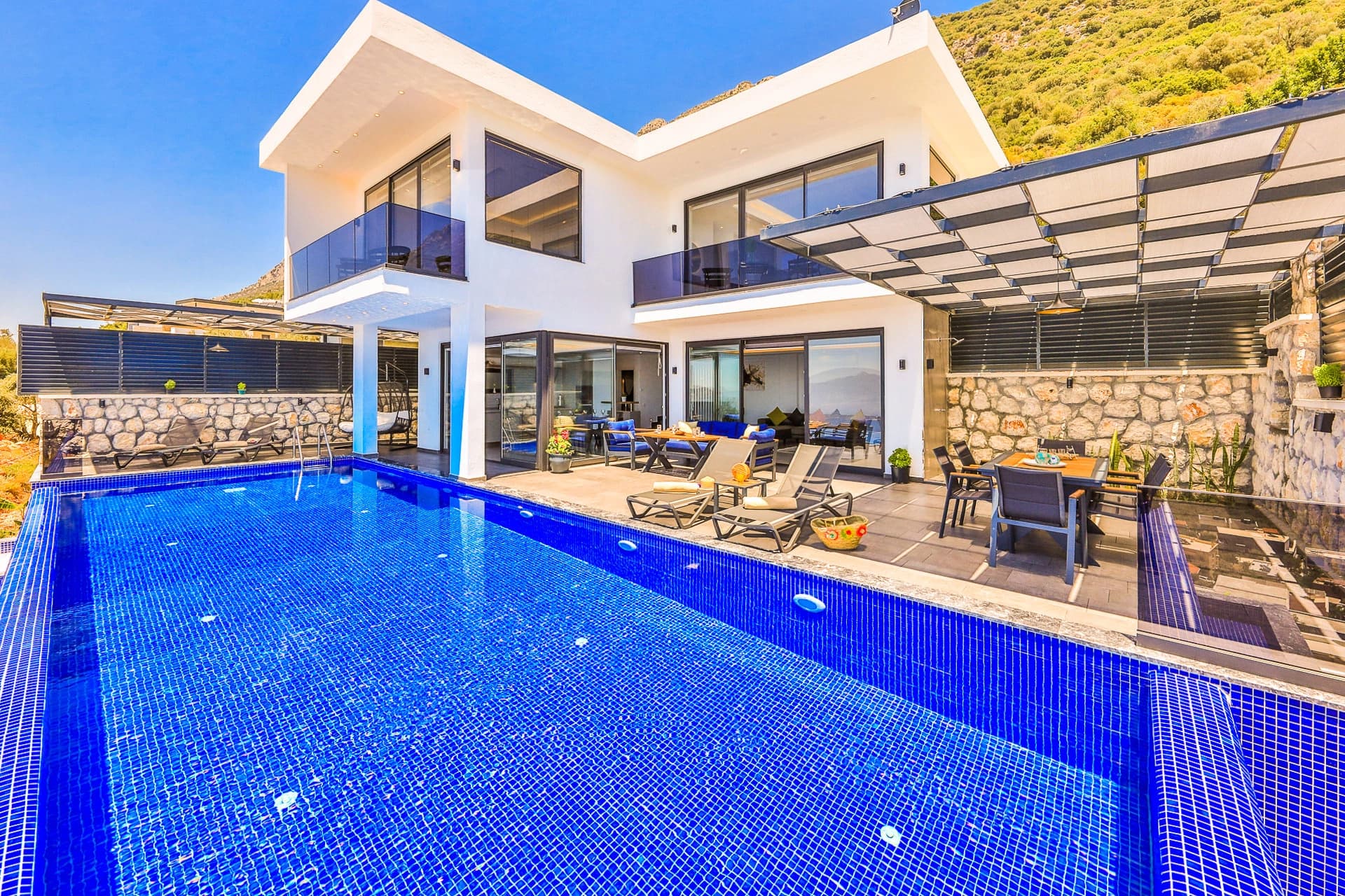 Villa Gardenya Korunaklı Havuz 87