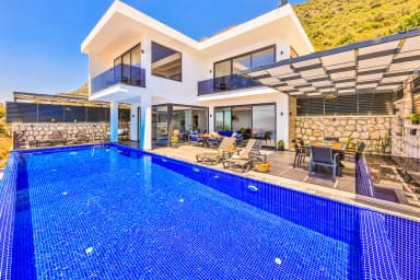 Villa Gardenya Korunaklı Havuz 87
