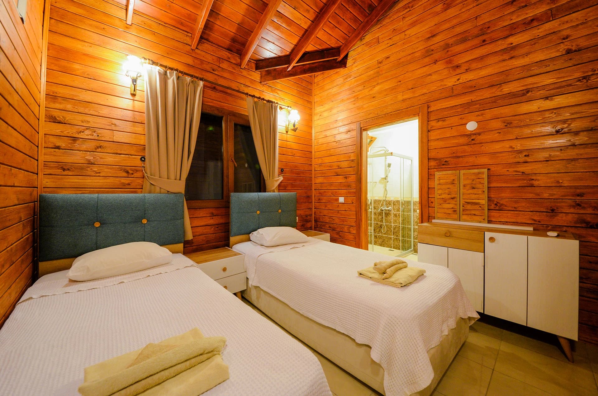 Villa Woodhouse Korunaklı Havuz 62