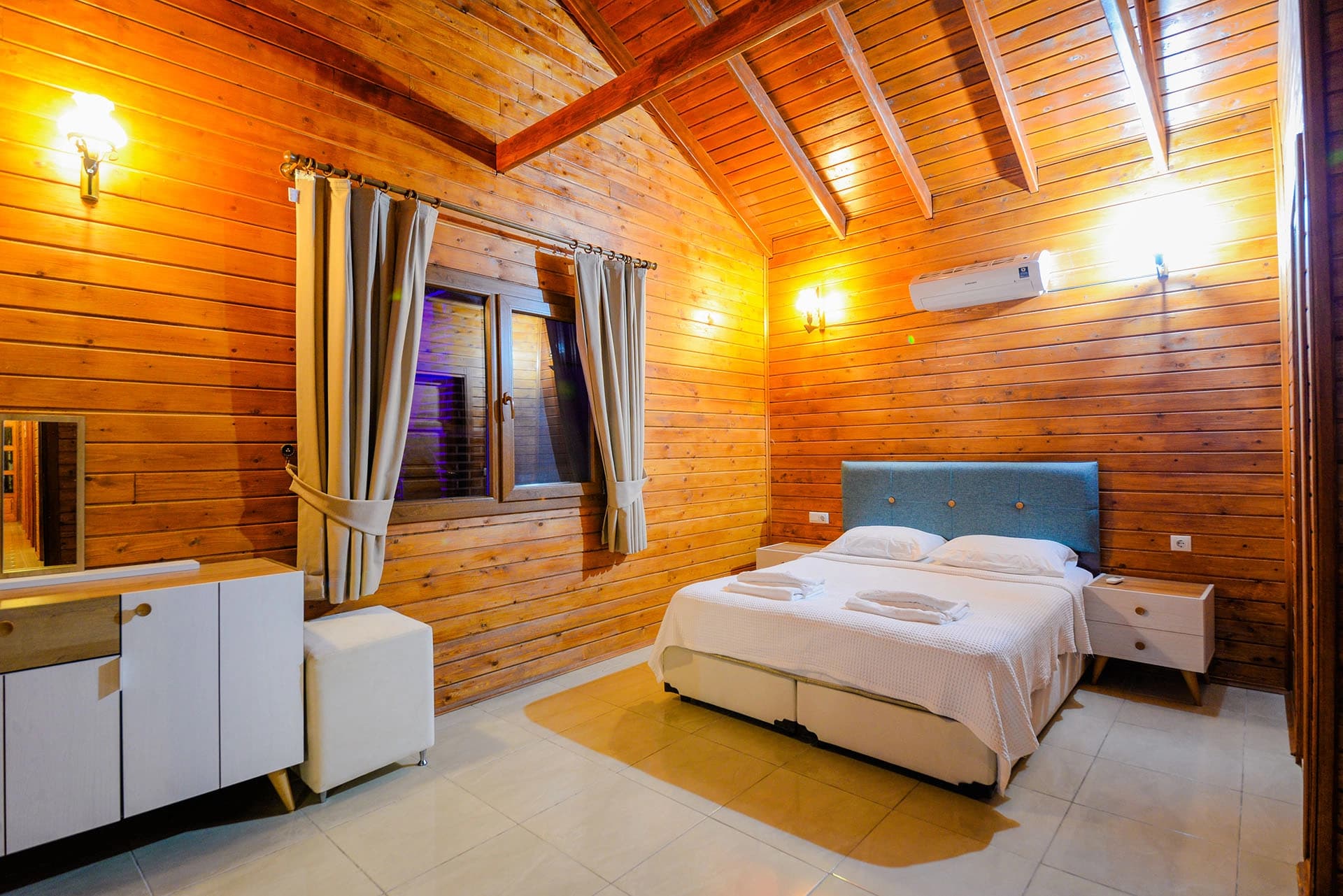 Villa Woodhouse Korunaklı Havuz 14