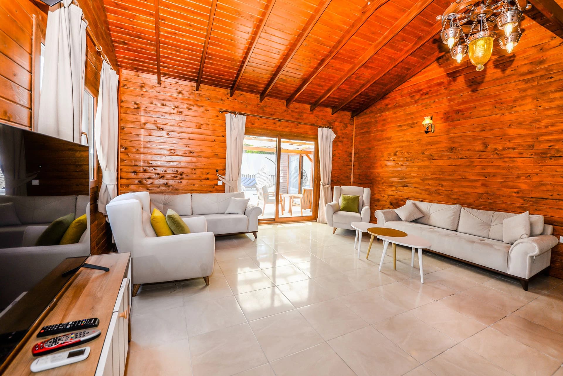 Villa Woodhouse Korunaklı Havuz 40