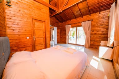 Villa Woodhouse Korunaklı Havuz 90