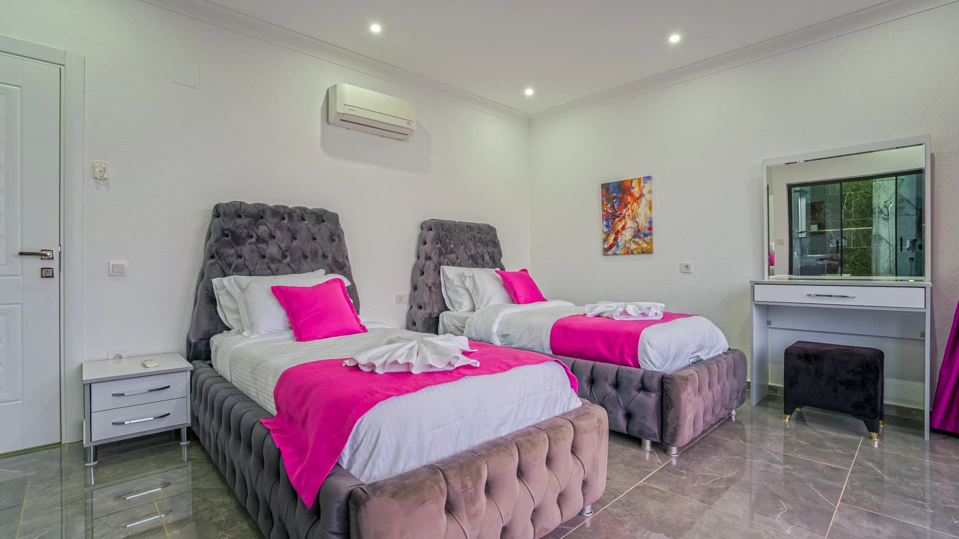 Villa Güneş 1 Korunaklı Havuz 90