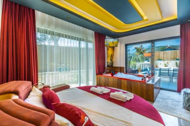 Villa Yaren K Korunaklı Havuz 60