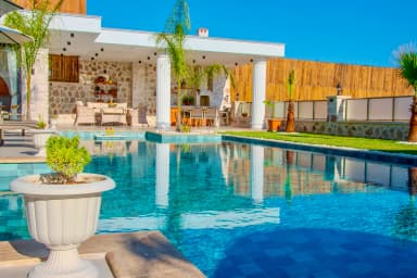 Villa Elysium Özel Havuzlu 14