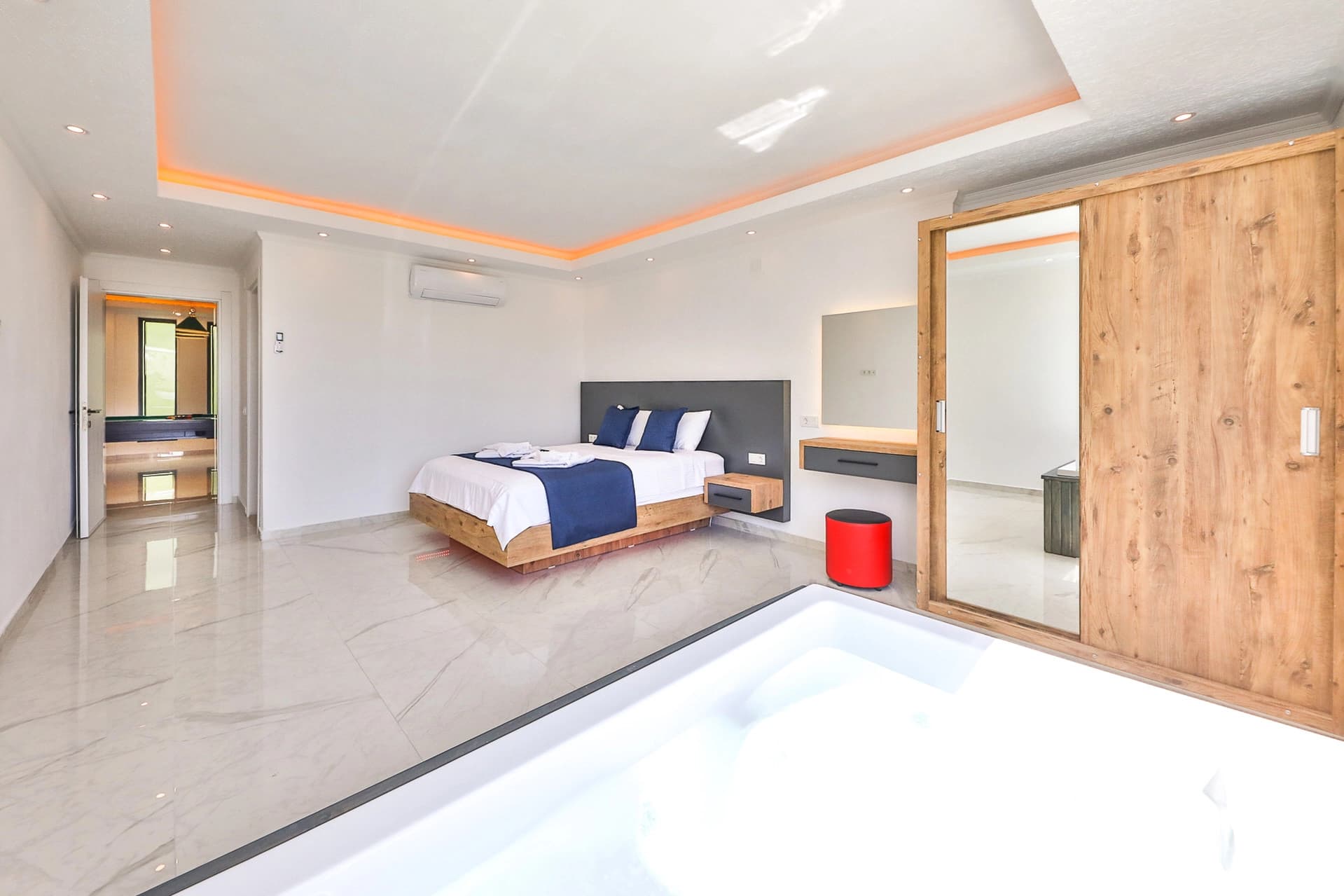 Villa Suvari Vier Korunaklı Havuz 16