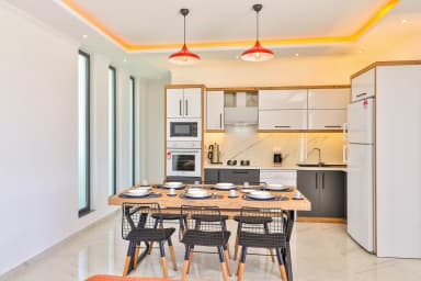 Villa Suvari Vier Korunaklı Havuz 84