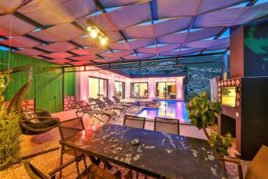 Villa Suvari Vier İslamlar 97