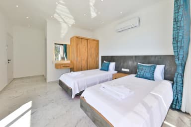 Villa Suvari Trio Korunaklı Havuz 56