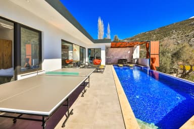 Villa Suvari Trio Korunaklı Havuz 62