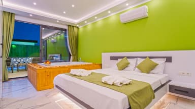 Villa Ortaç 1 Korunaklı Havuz 32