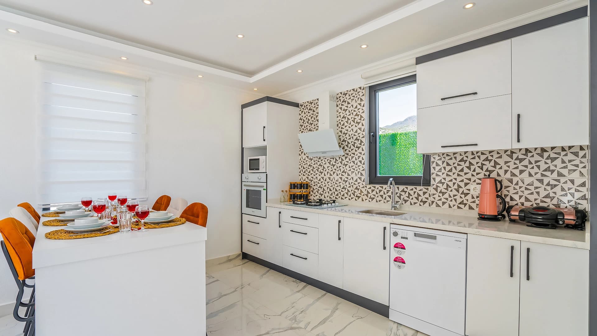 Villa Ortaç 1 Korunaklı Havuz 80