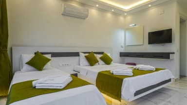 Villa Ortaç 2 Korunaklı Havuz 94