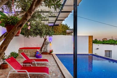 Villa Odakhan Korunaklı Havuz 58