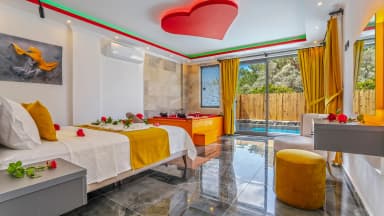 Villa Deniz Işığı Üzümlü 15