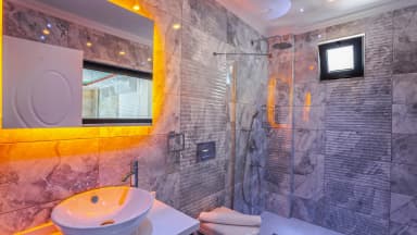Villa Deniz Işığı Korunaklı Havuz 36