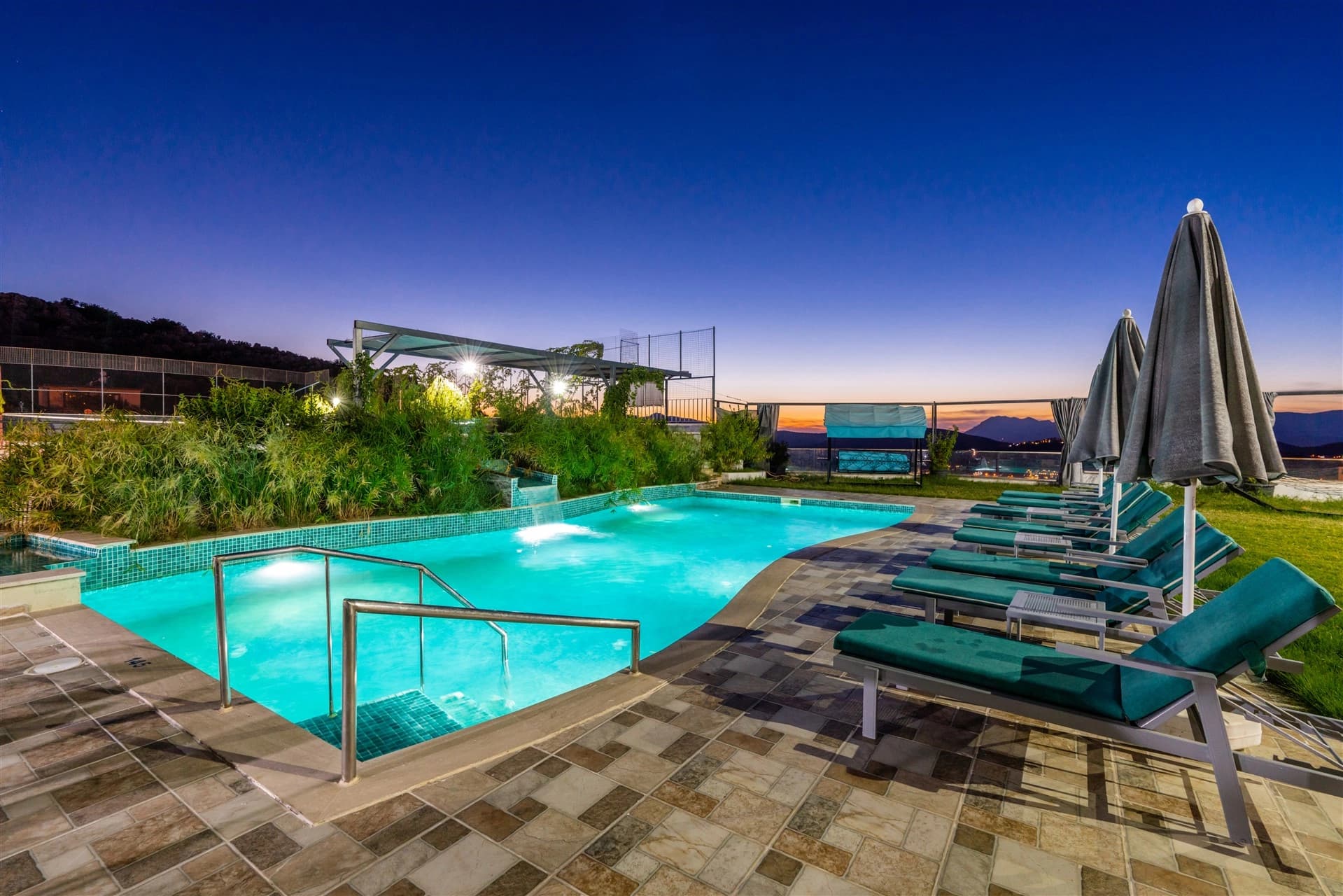 Villa Orion Korunaklı Havuz 28