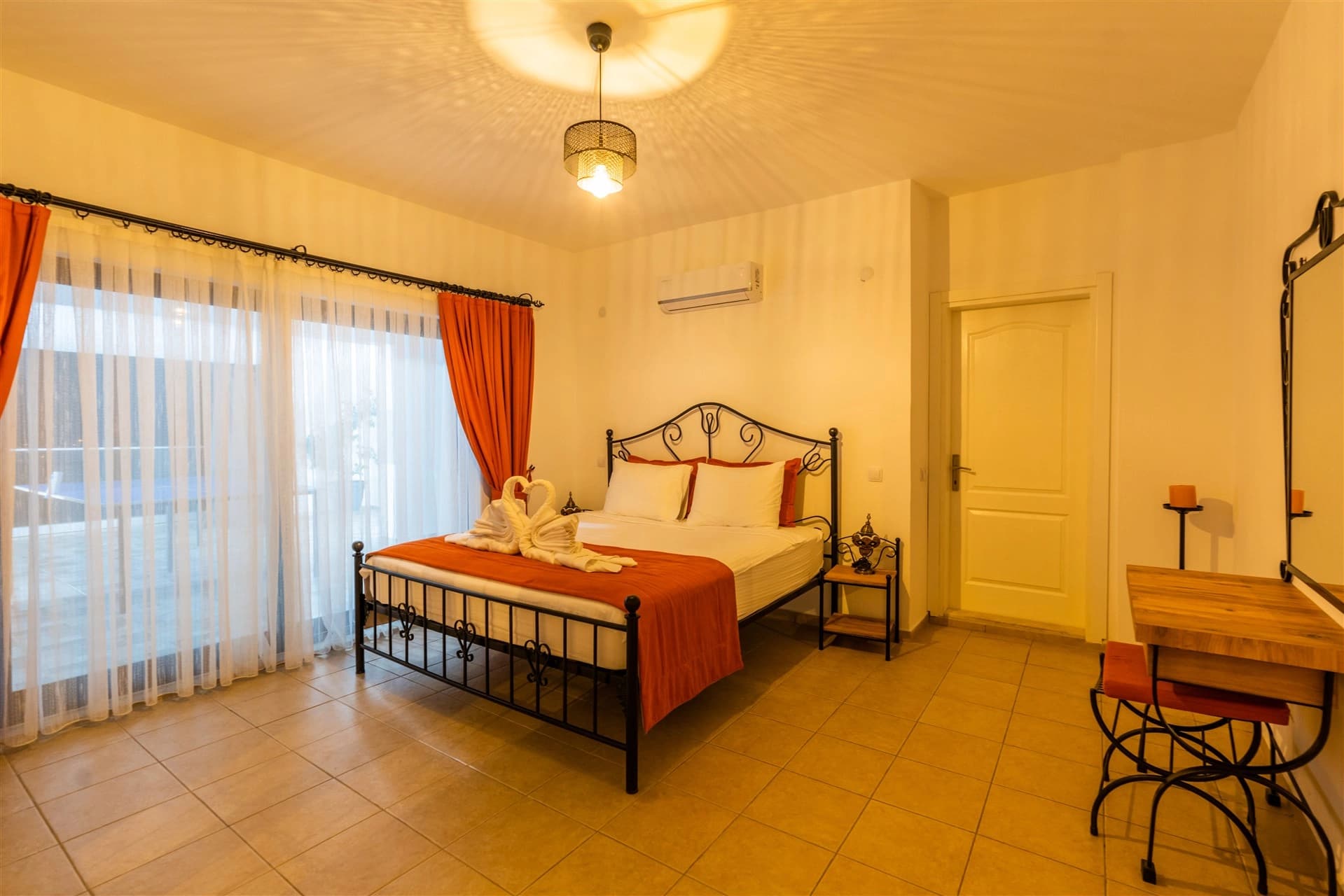 Villa Orion Isıtmalı Havuz 18