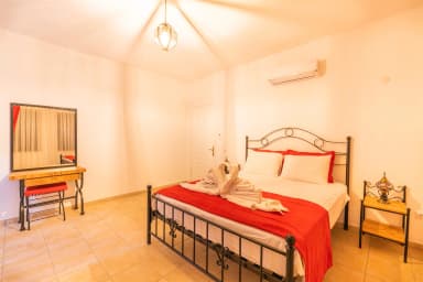 Villa Orion Korunaklı Havuz 88