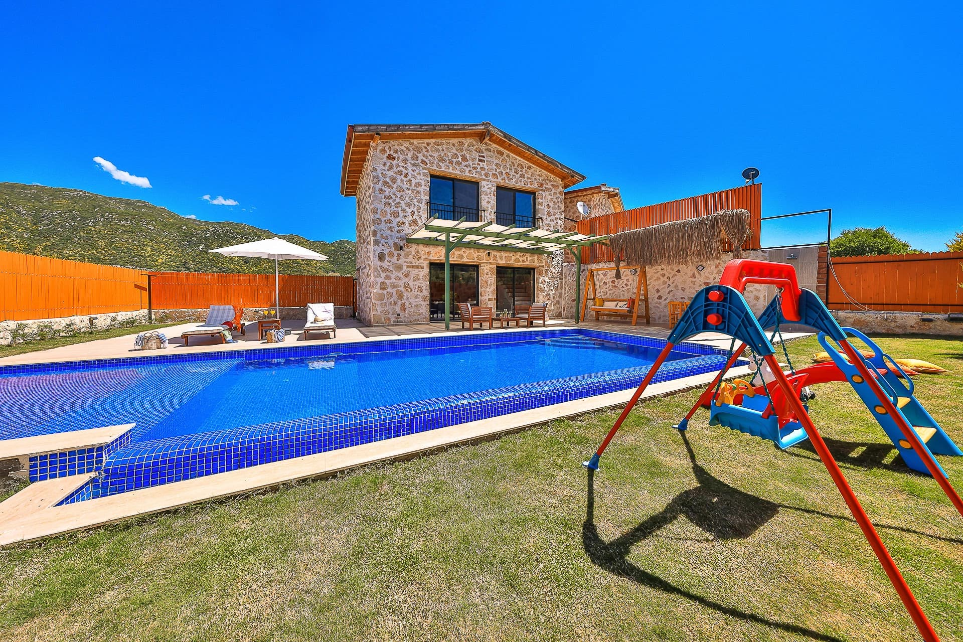 Villa Bonus 2 Sarıbelen 65