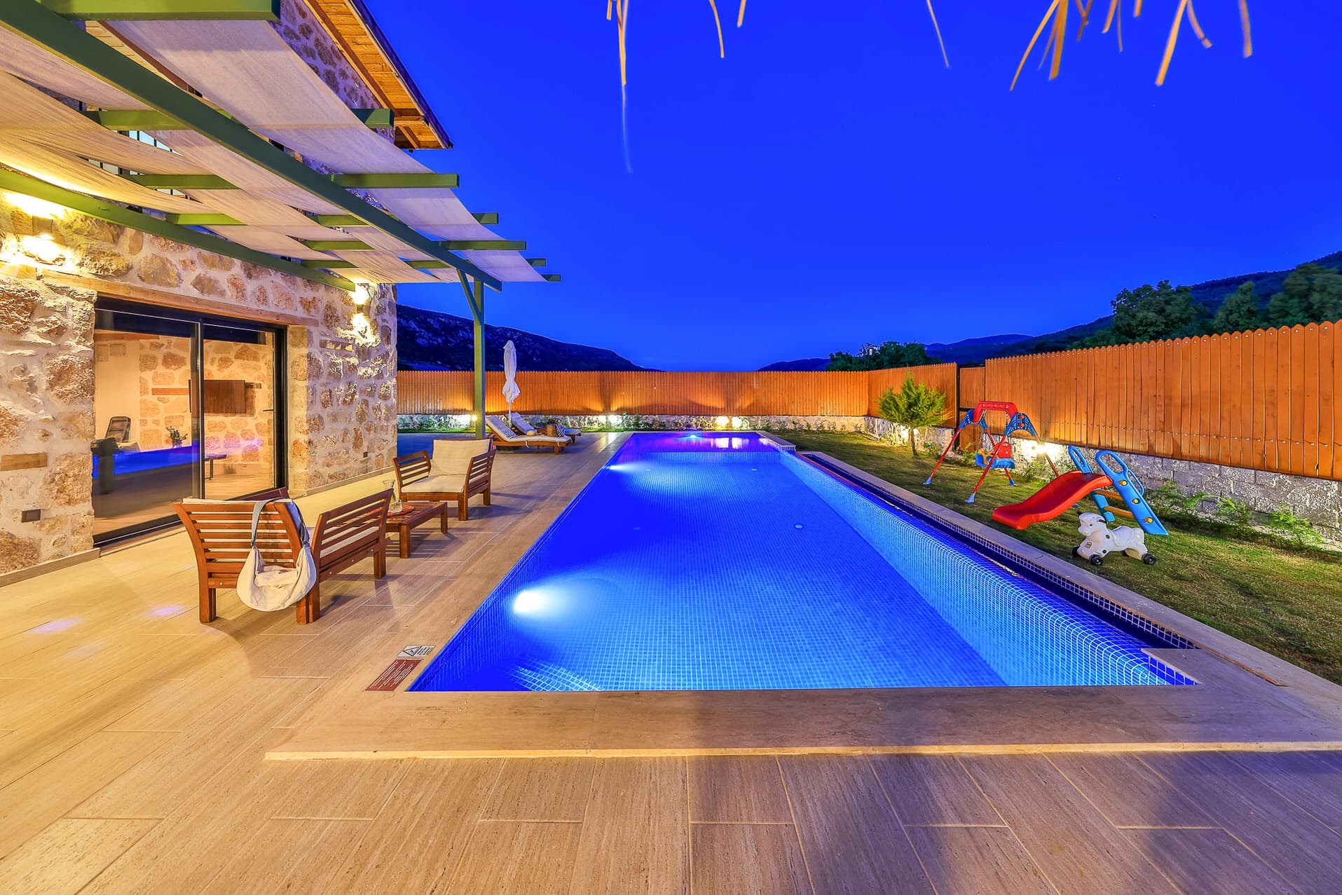 Villa Bonus 1 Korunaklı Havuz 80