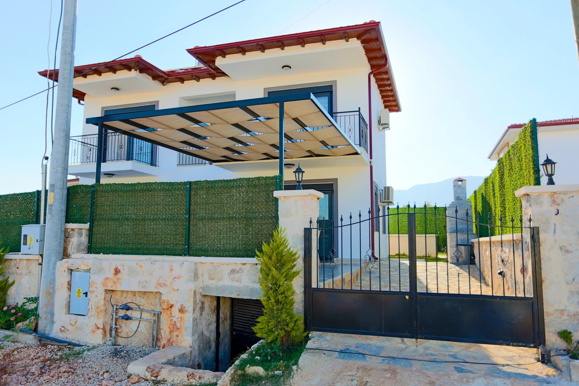 Villa Taylı 1 Korunaklı Havuz 86