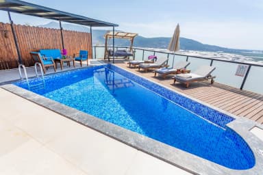 Villa Sakura Korunaklı Havuz 57