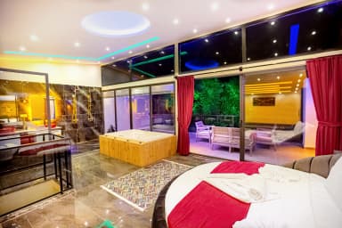 Villa Cerenimo Korunaklı Havuz 67