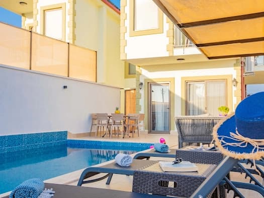 Villa Çağdaş 2 Korunaklı Havuz 45