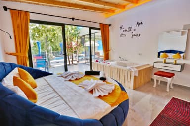 Villa Dorelli Korunaklı Havuz 88