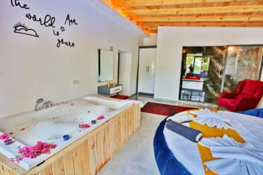 Villa Dorelli Korunaklı Havuz 12