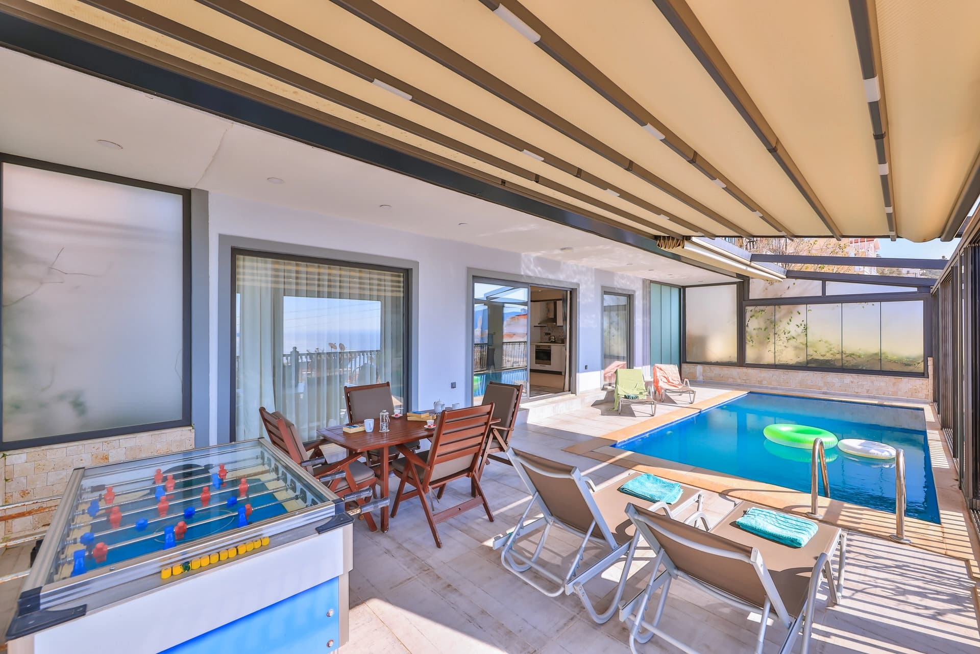 Villa Mavi Isıtmalı Havuz 55