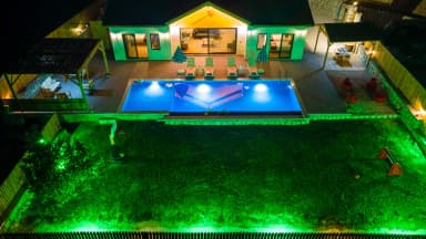 Villa Buğlem Sarıbelen Korunaklı Havuz 33