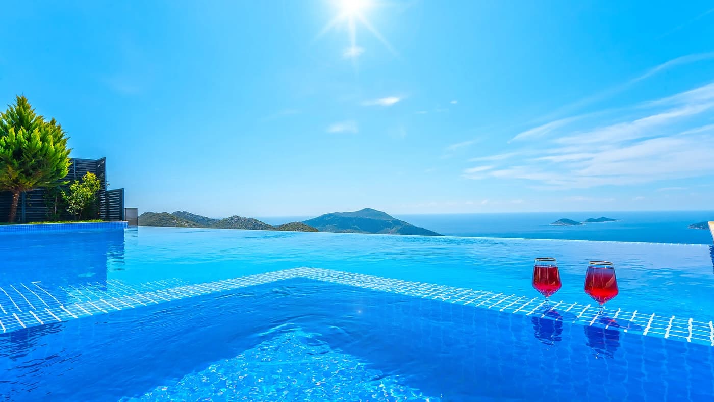 Villa Royal Korunaklı Havuz 28