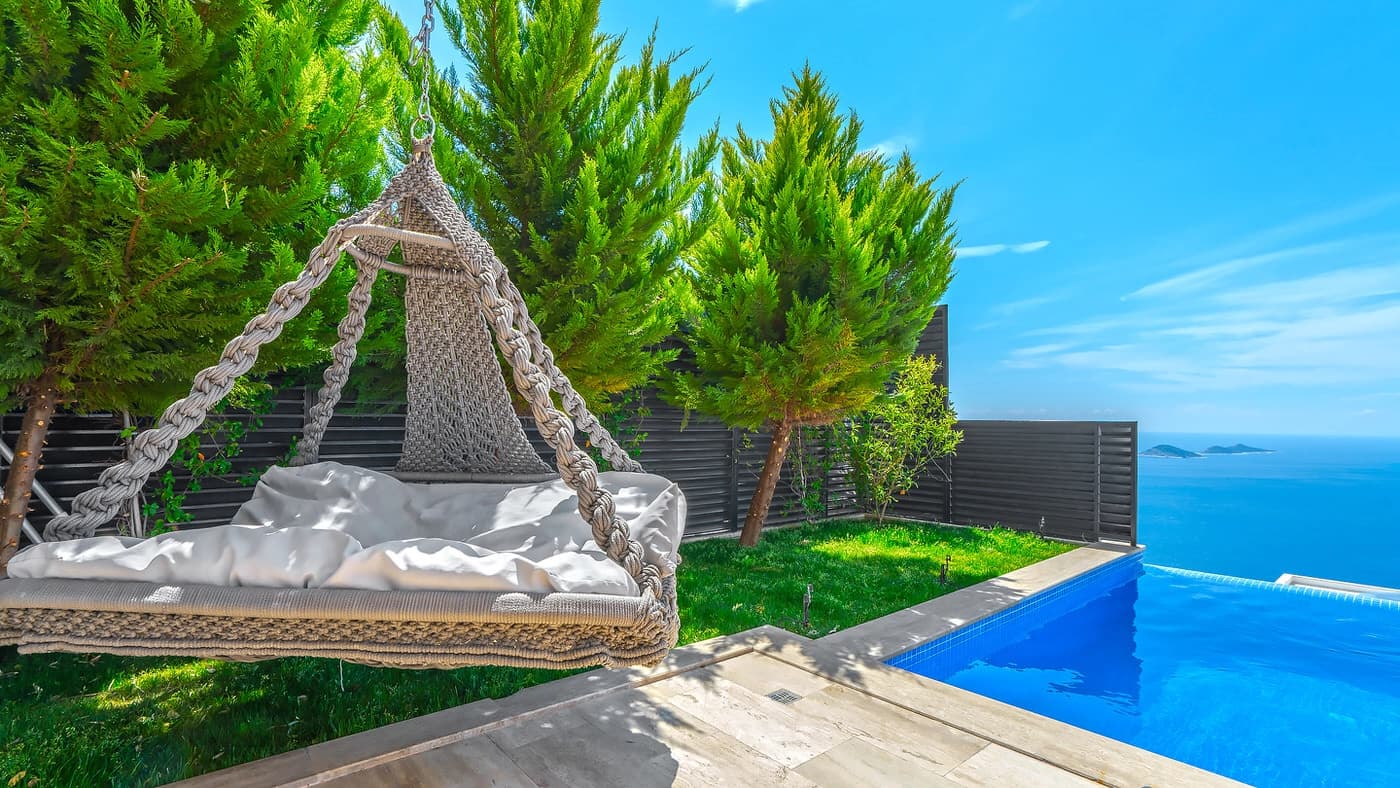 Villa Royal Korunaklı Havuz 56