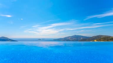 Villa Royal Korunaklı Havuz 22