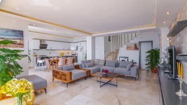 Villa Royal Korunaklı Havuz 30