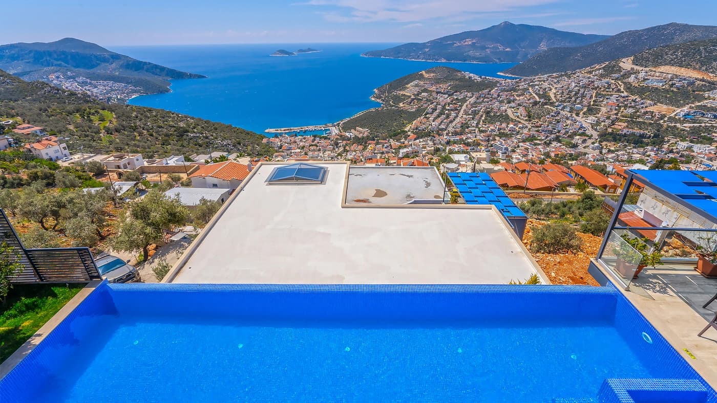 Villa Royal Korunaklı Havuz 52