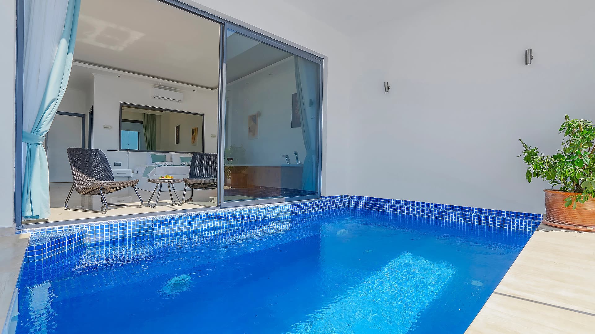 Villa Rima Korunaklı Havuz 49