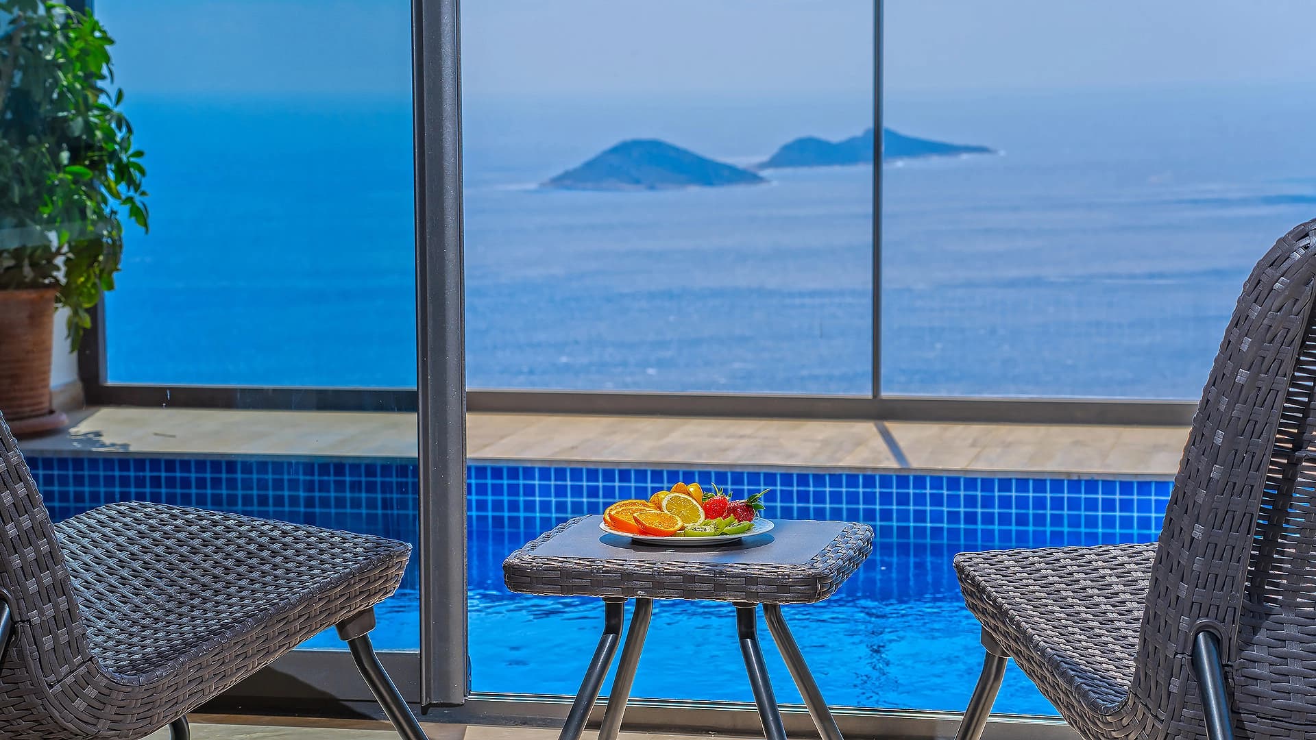 Villa Rima Korunaklı Havuz 63