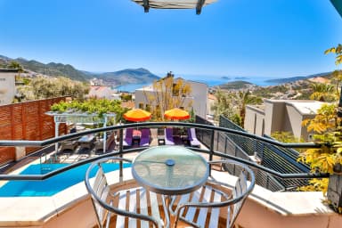 Villa Kırlangıç Kalkan Isıtmalı Havuz 97