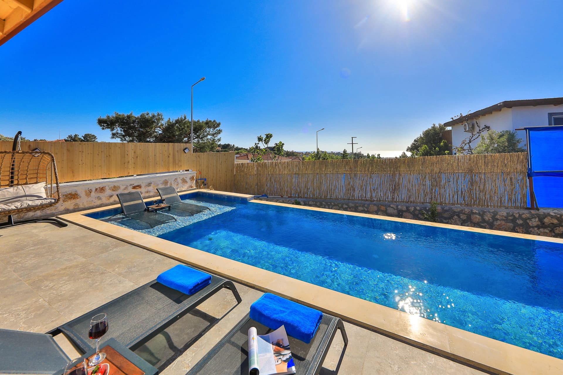 Villa Flower Blue Korunaklı Havuz 76