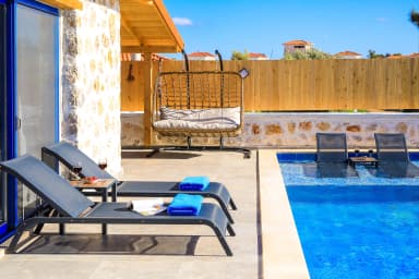 Villa Flower Blue Korunaklı Havuz 28