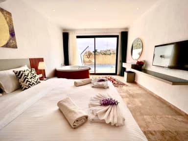 Villa Gala Mini Korunaklı Havuz 96