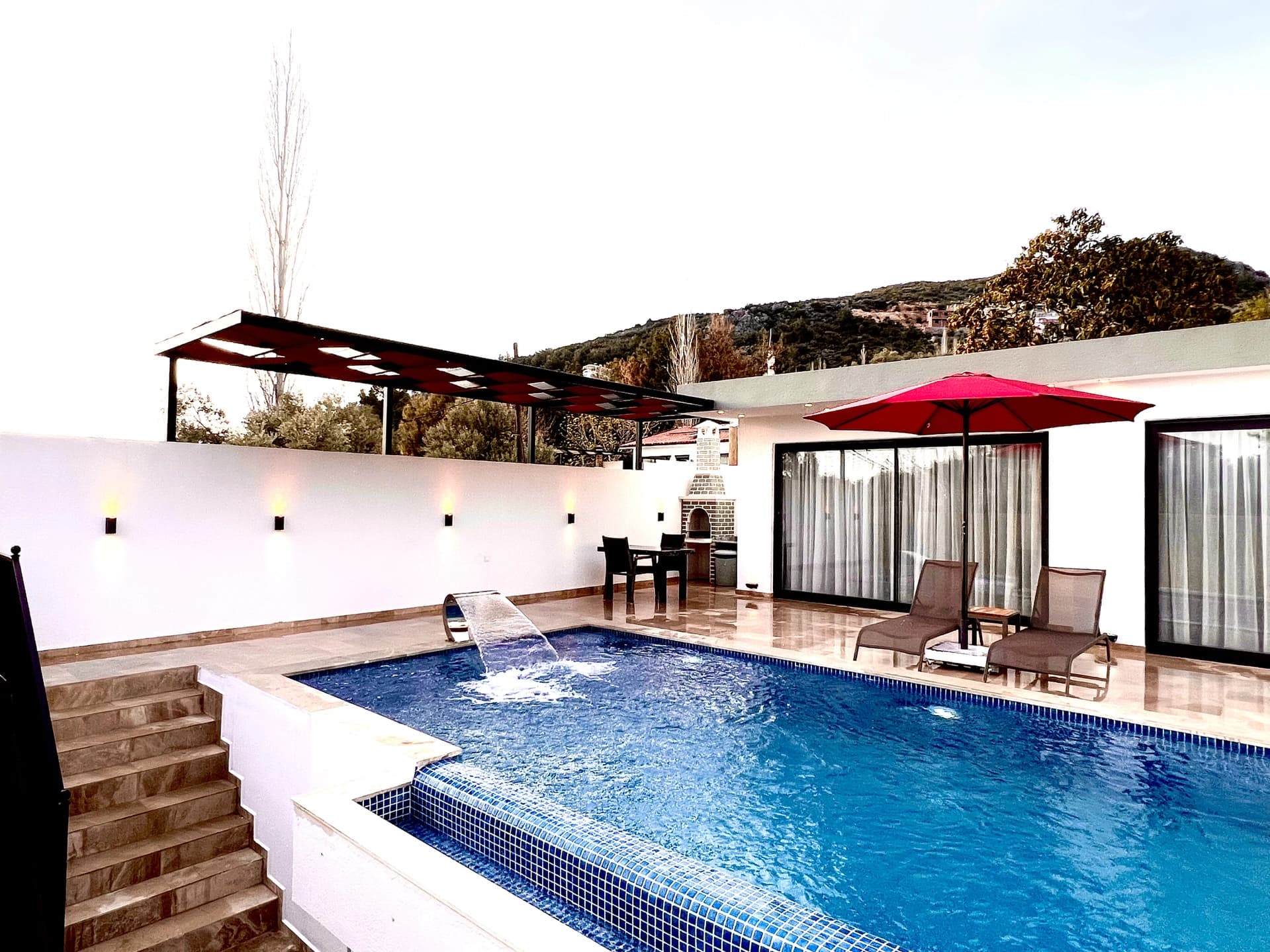 Villa Gala Mini Korunaklı Havuz 60